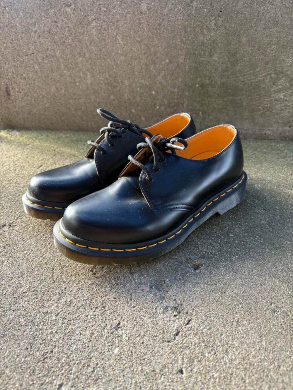Dr Martens 11837 Leather Oxford Shoes - Size US 7